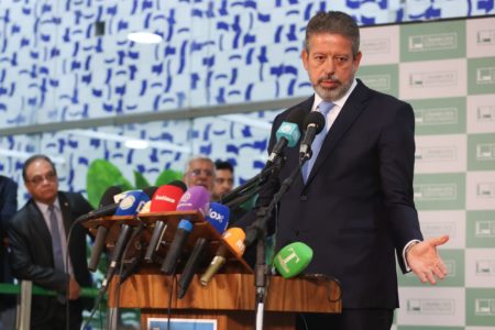 imagem colorida mostra deputado arthur lira - Metrópoles