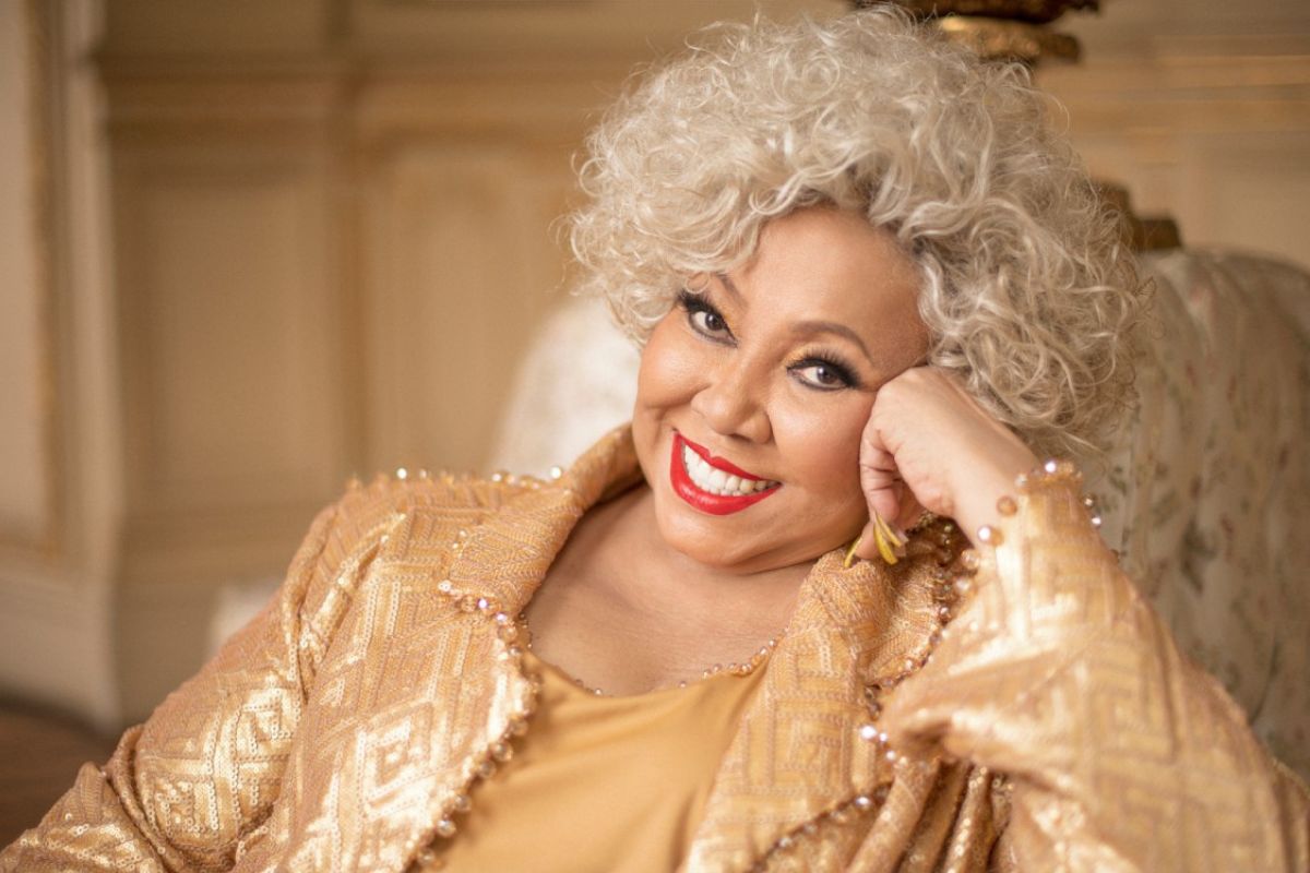A cantora Alcione