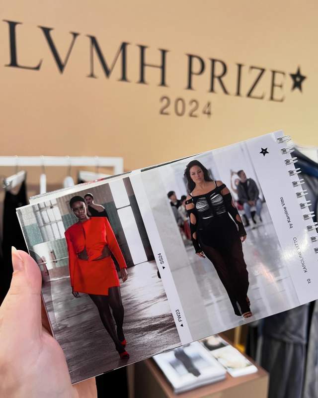 Na imagem com cor, foto da coleção da Karoline Vitto no prêmio LVMH - metrópoles