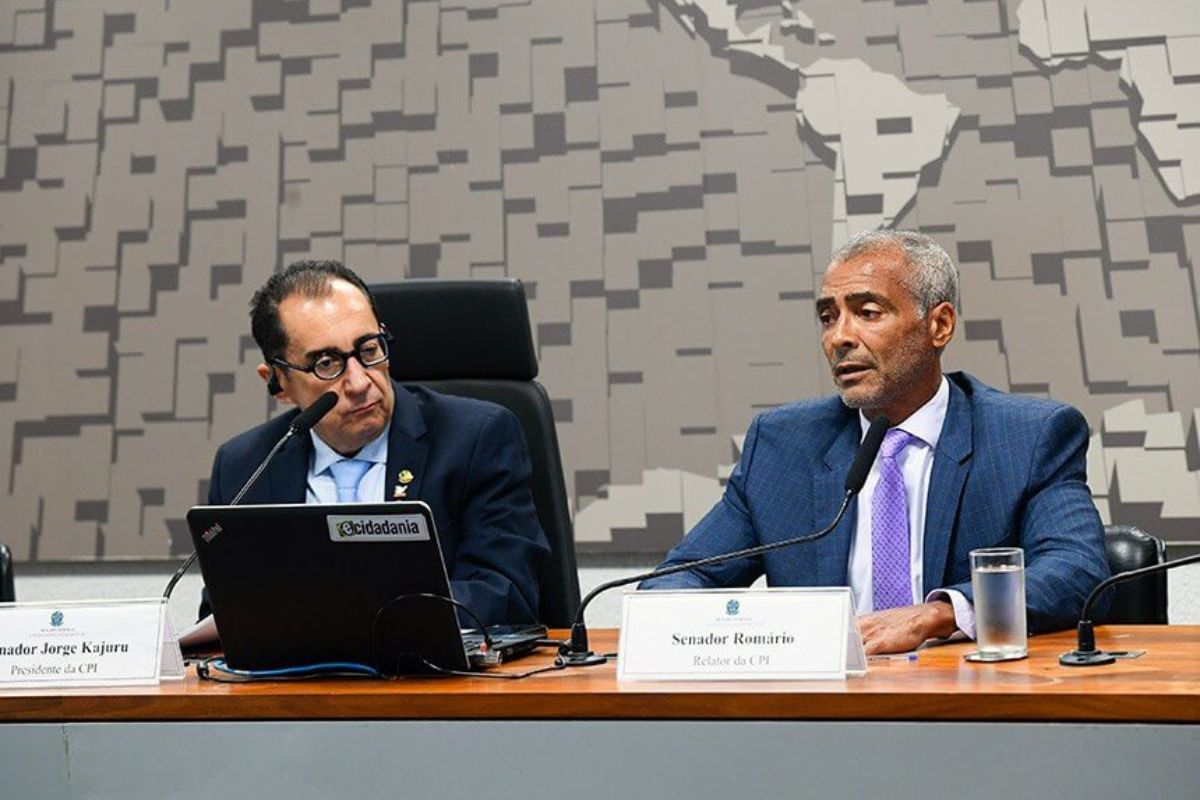 Senadores Jorge Kajuru e Romário, integrantes da CPI das apostas no Senado