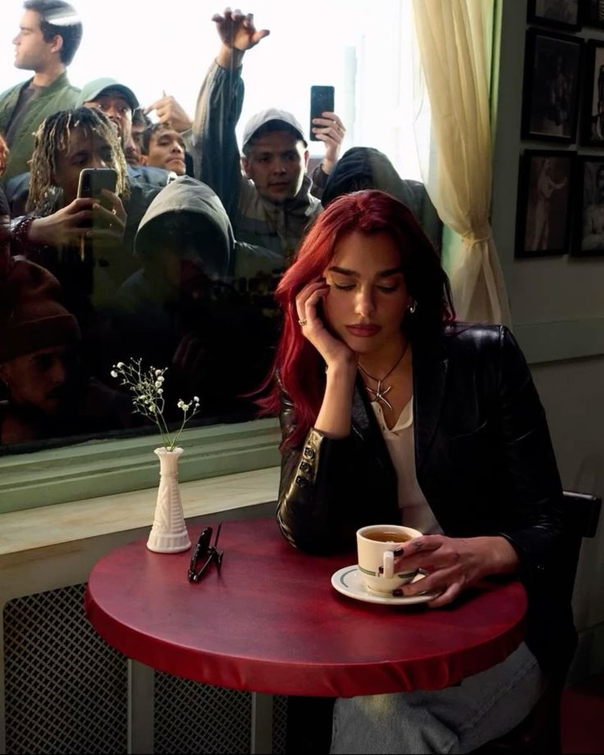 dua lipa moda radical optimism estilo - metrópoles