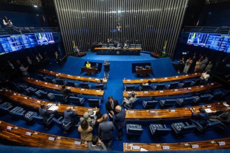 imagem colorida mostra plenário do senado federal - metrópoles