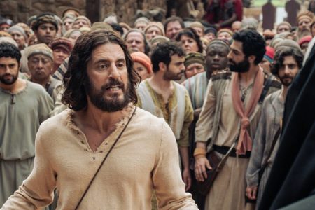 Foto colorida dos episódios 3 e 4 da 4ª temporada de The Chosen - Metrópoles