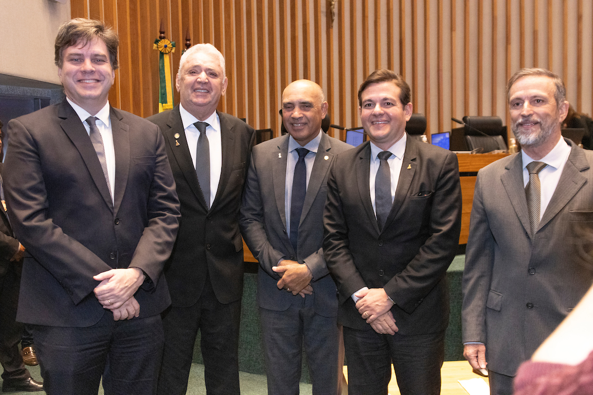 Outorga de Título de Cidadão Honorário para o desembargador Renato Guanabara Leal - Metrópoles