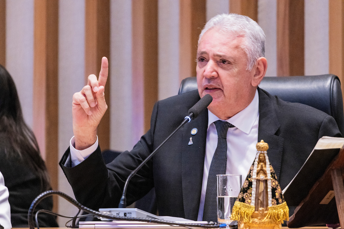 Outorga de Título de Cidadão Honorário para o desembargador Renato Guanabara Leal - Metrópoles