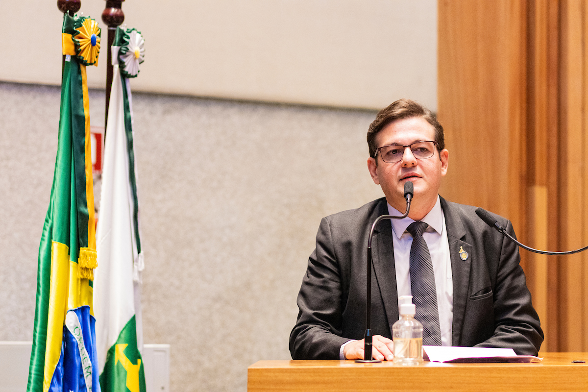 Outorga de Título de Cidadão Honorário para o desembargador Renato Guanabara Leal - Metrópoles