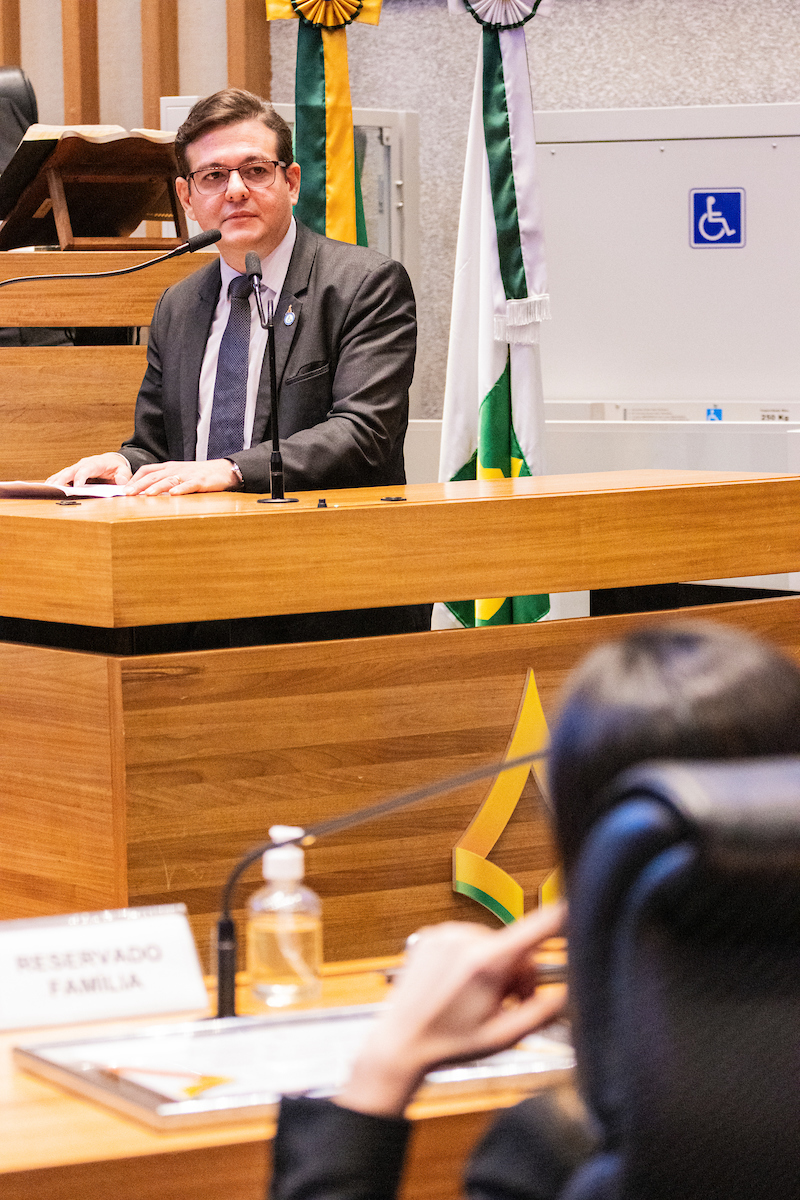 Outorga de Título de Cidadão Honorário para o desembargador Renato Guanabara Leal - Metrópoles