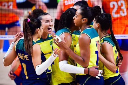 Seleção Brasileira feminina de vôlei - Metrópoles