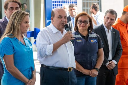 , Ibaneis Rocha participa da inauguração da primeira agência do BRB no Riacho Fundo II