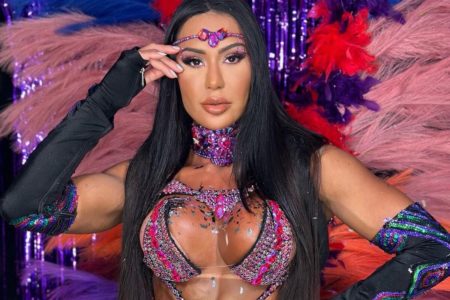 Gracyanne Barbosa posa fantasiada para o Carnaval - Metrópoles