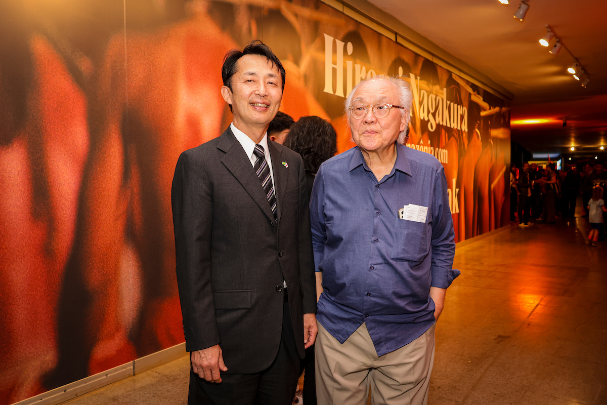 Lançamento da exposição Hiromi Nagakura até a Amazônia com Ailton Krenak