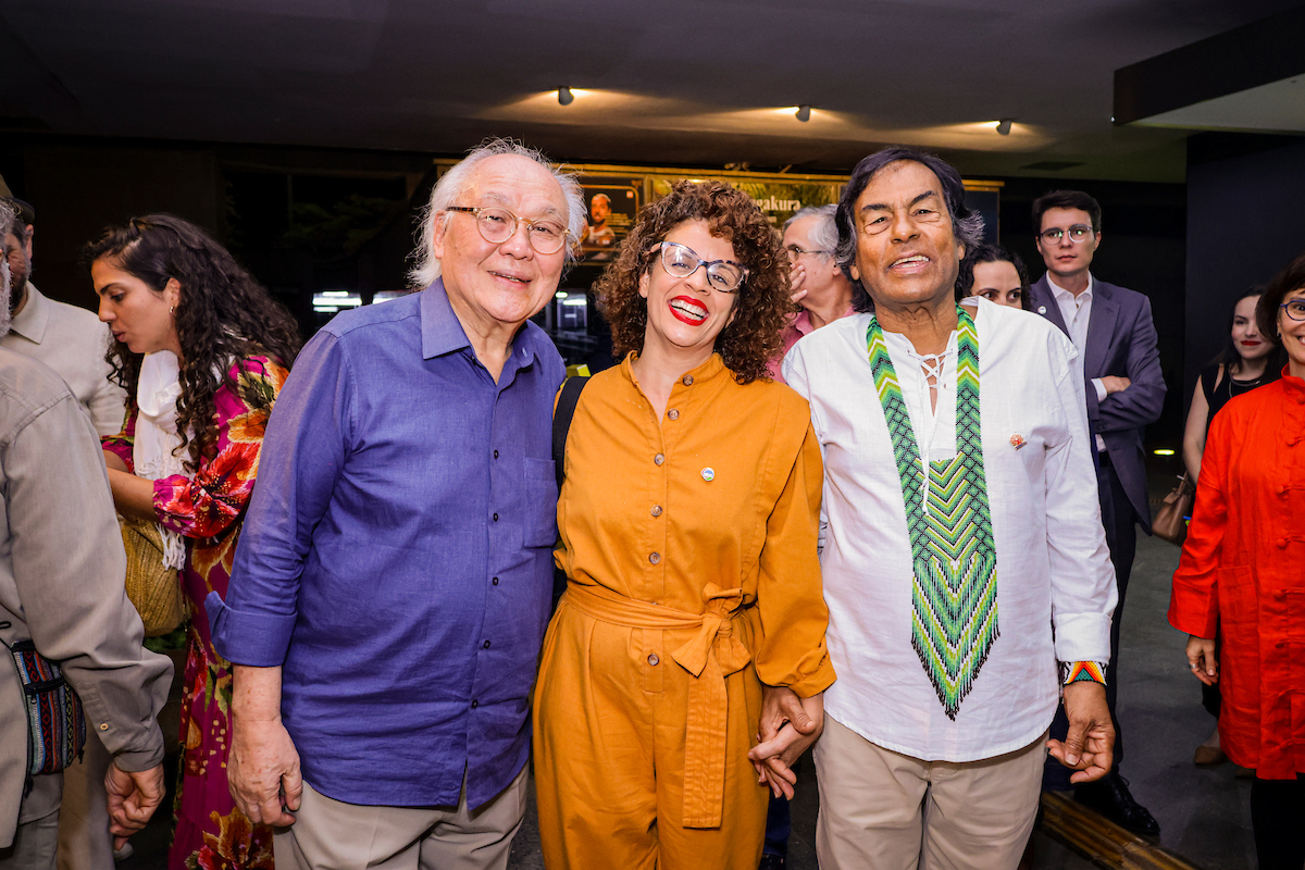 Lançamento da exposição Hiromi Nagakura até a Amazônia com Ailton Krenak