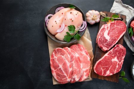 cortes de carne vermelha e branca