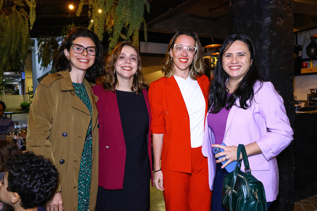Ericka Galindo, Nadia Ladosky, Natália Pianegonda, julia schiaffarino