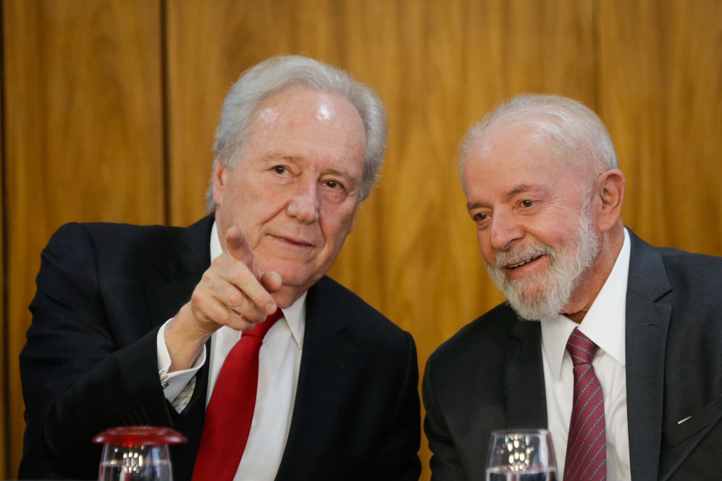 Presidente Lula e Ricardo Lewandowski participam da cerimônia de Assinatura de Contrato entre BNDES e MJSP recursos do Fundo Amazônia - Metrópoles