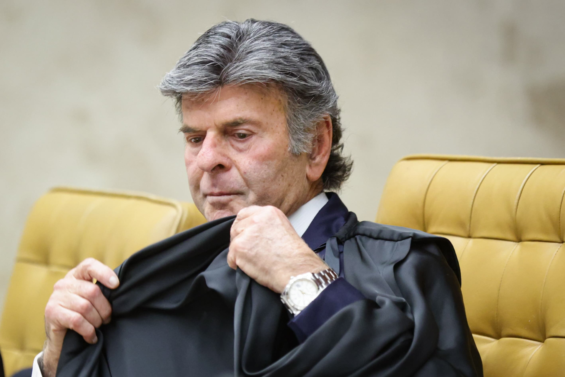 STF MInistro Luiz Fux durante sessão no Supremo Tribunal Federal em julgamento sobre a descriminalização do porte de maconha para uso pessoal STF - Metrópoles 1
