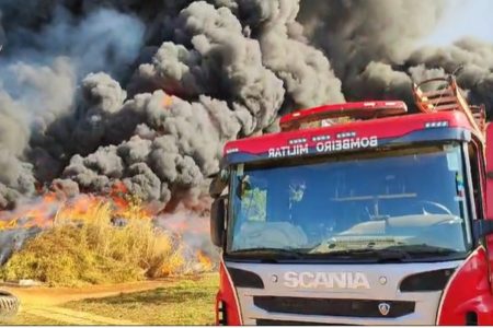 Incêndio depósito de pneus Luziânia