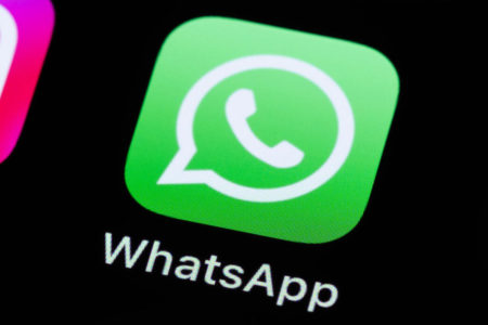 Imagem colorida do aplicativo do WhatsApp - Metrópoles