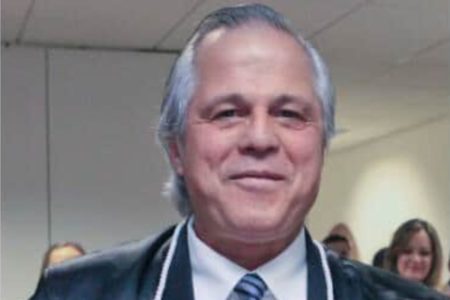 Desembargador Luís César de Paula Espíndola