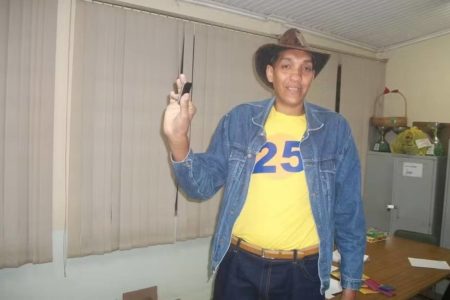 imagem colorida acidente denis gigante