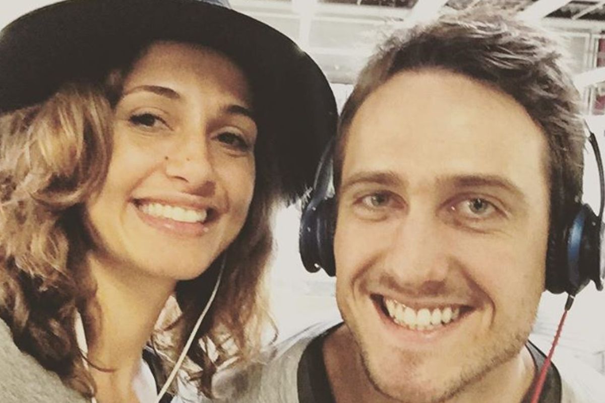 Foto colorida de Camila Pitanga e Igor Angelkorte - Metrópoles