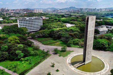 Foto colorida da Universidade de São Paulo (USP) - Metrópoles