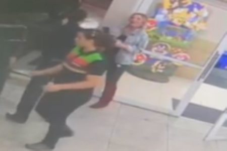 mulher xingou funcionários do burguer king