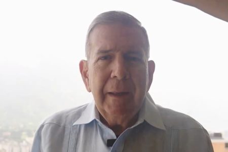 Foto colorida de Edmundo González candidato eleições Venezuela - Metrópoles