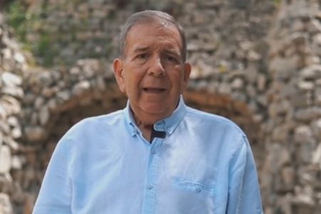 Foto colorida de Gonzalez candidato eleições Venezuela - Metrópoles