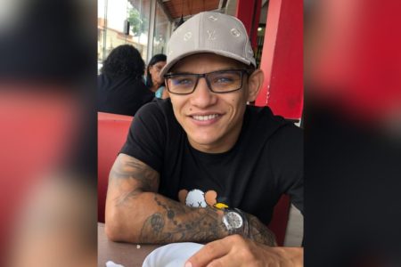 Imagem colorida mostra Kauan Castanheira, primo do cantor MC Gui - Metrópoles