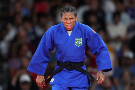 Foto colorida de Rafaela Silva - Metrópoles