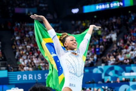 Foto colorida de Rebeca Andrade - Metrópoles