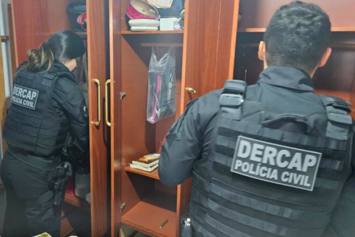Com diploma falso de professor, homem cobra Estado por horas extras