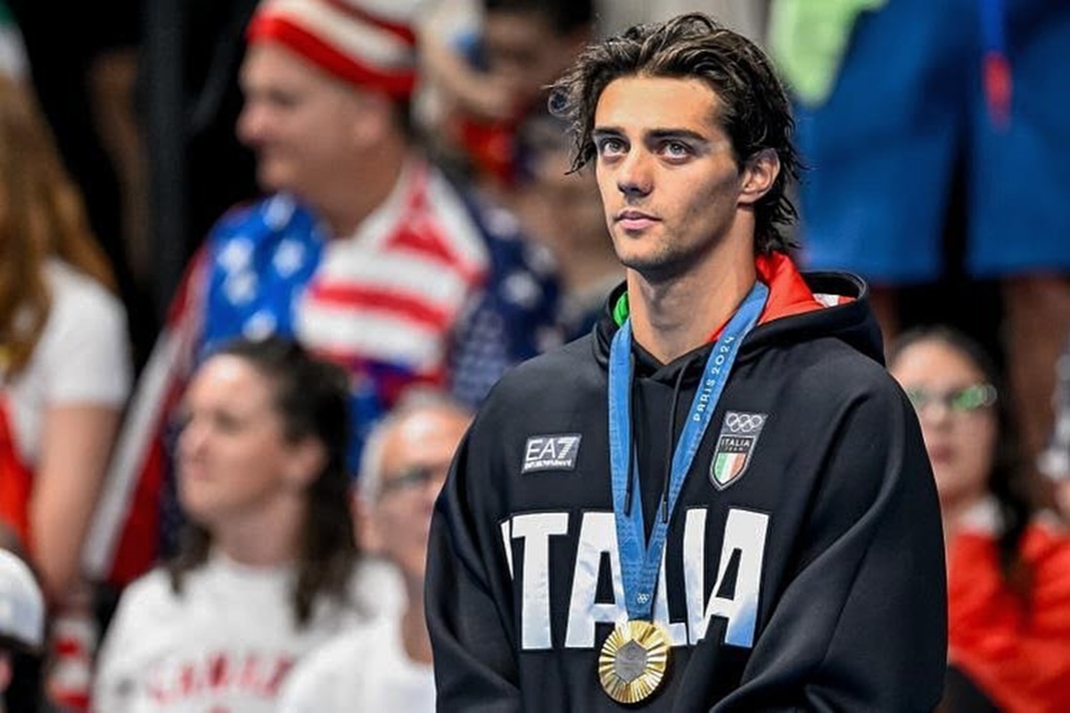 Thomas Ceccon ganhou uma medalha de ouro e uma de bronze nas Olimpíadas de Paris - Metrópoles