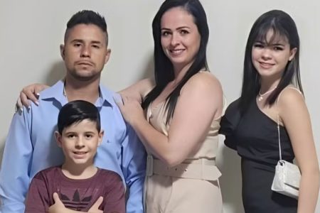 Danilo e a esposa Rose Mary ao lado de Daniel e Ana Clara família morta intoxicada em Minas Gerais - Metrópoles