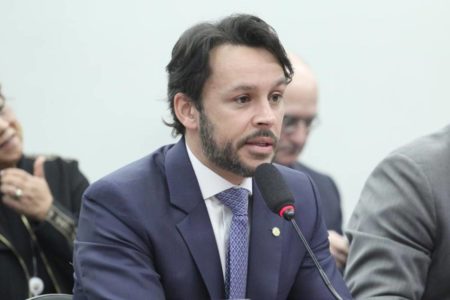 imagem colorida mostra deputado federal mario negromonte jr emendas pix - Metrópoles