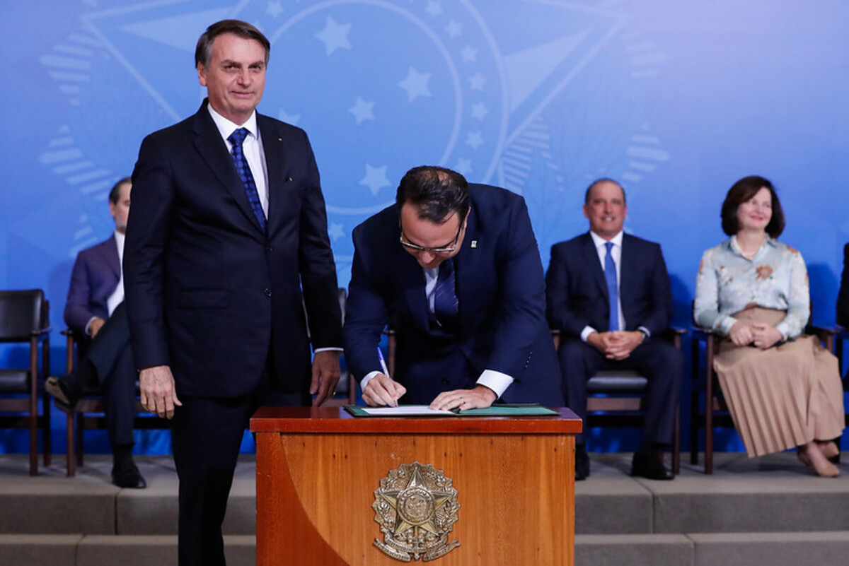 Jorge Oliveira e Jair Bolsonaro