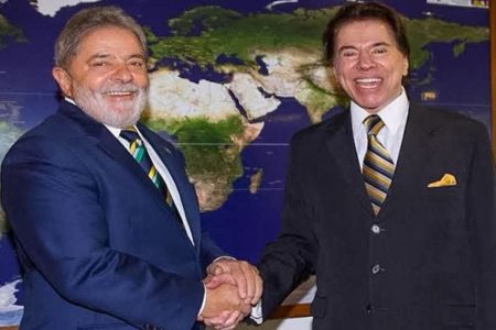 Imagem colorida de Lula e Silvio Santos
