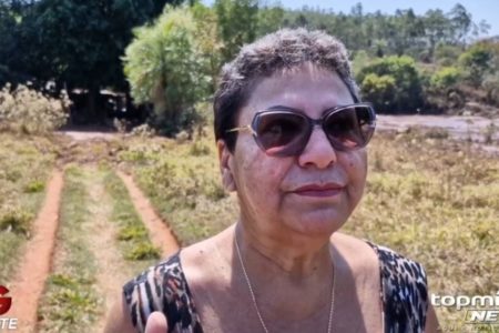 Imagem colorida sobrevivente relatando tragédia e agradecendo a Deus - Metrópoles