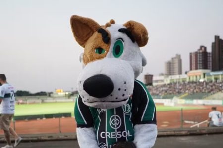 Imagem colorida do mascote do Maringá