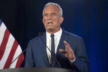 Imagem colorida mostra Robert F. Kennedy Jr. - Metrópoles