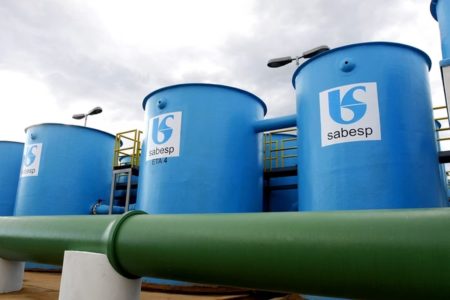 Procon-SP alerta consumidores para acesso a descontos de tarifa vulnerável e tarifa social. Medida começou a valer no dia 1º de setembro - Metrópoles