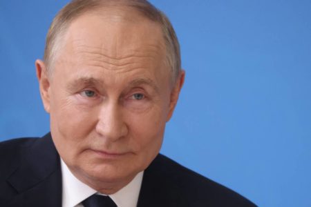 Imagem colorida mostra o presidente da Rússia, Vladimir Putin - Metrópoles