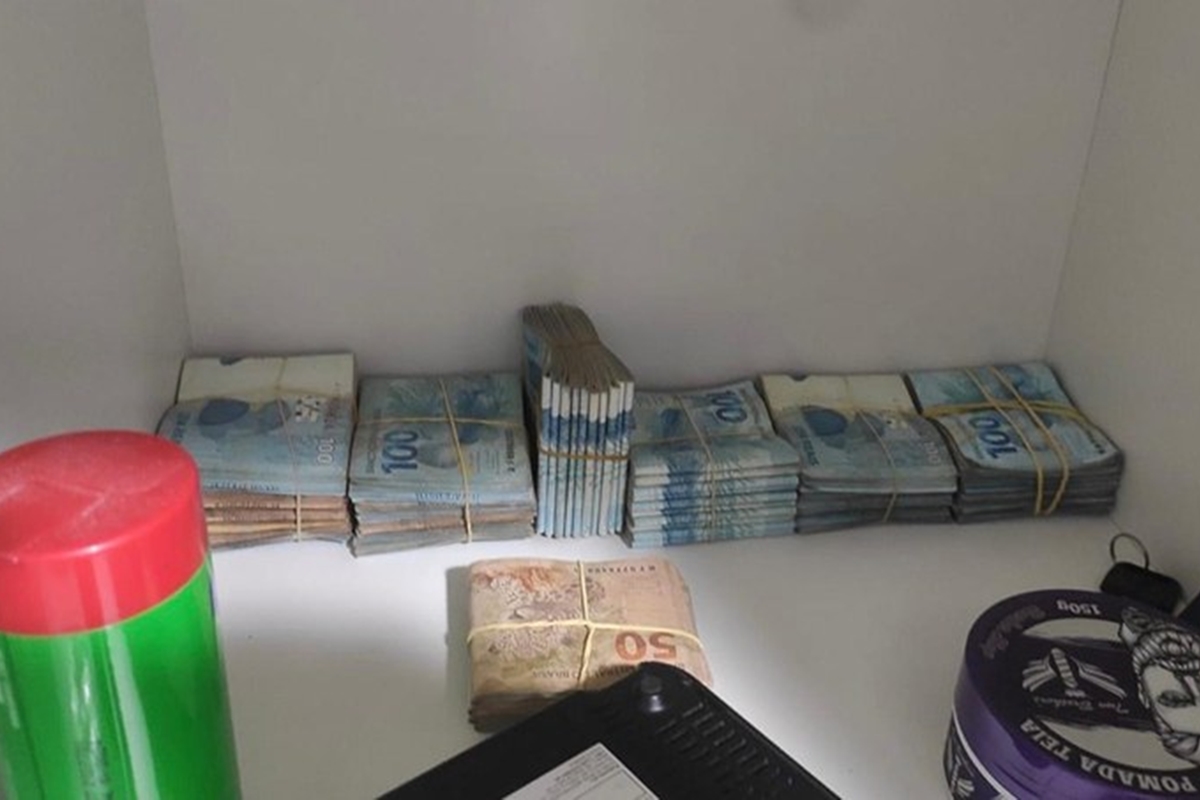 Contrabando: fiscais da Receita são afastados por movimentar R$ 70 mi