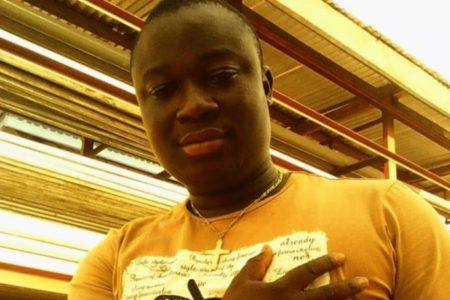Imagem colorida de Evans Osei Wusu. Metrópoles