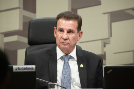 imagem colorida mostra senador vanderlan cardoso cae - Metrópoles