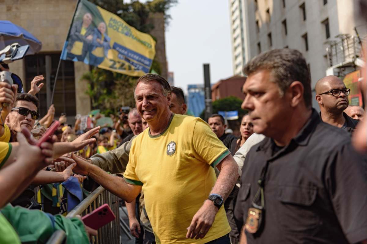 Jair Bolsonaro participa de ato na Avenida Paulista
