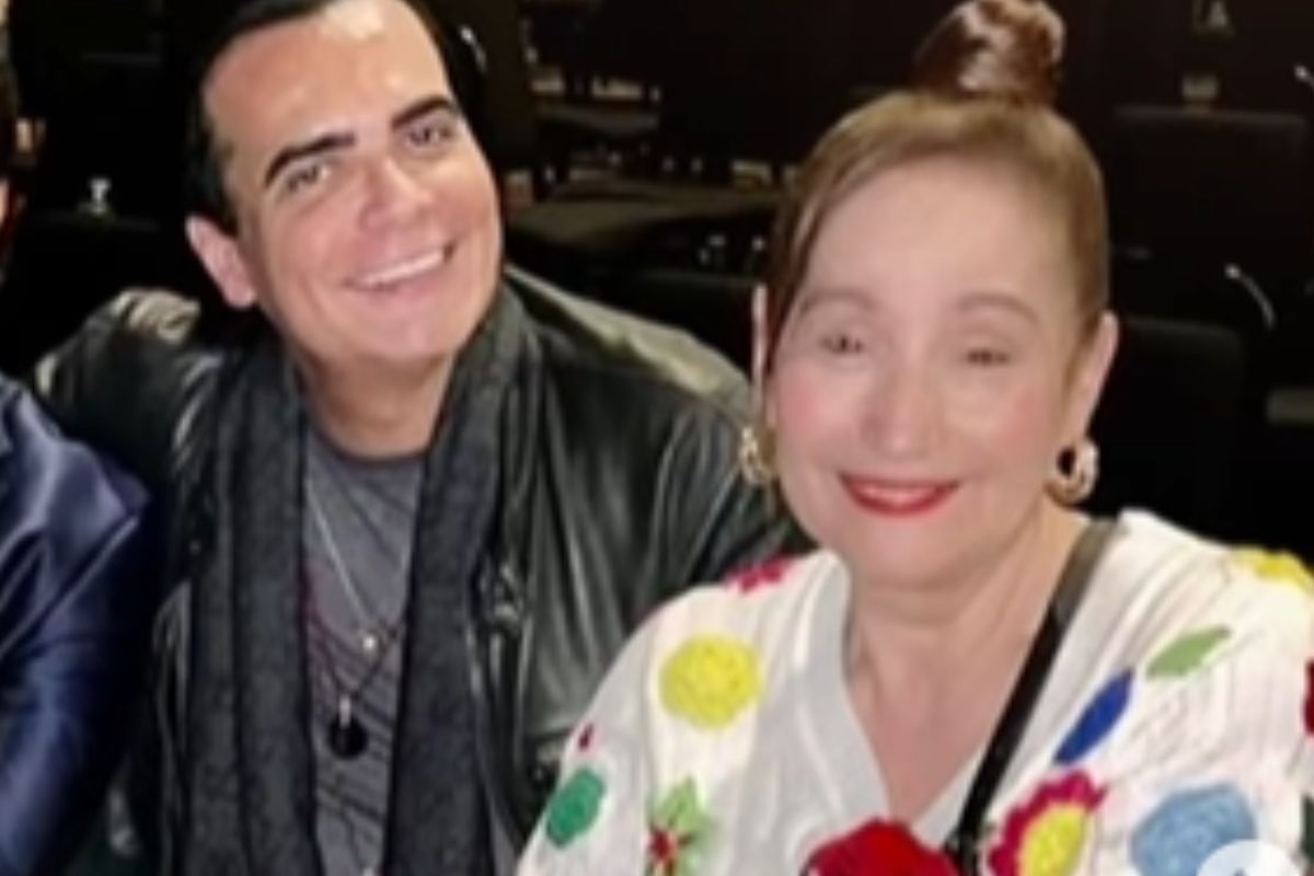 FOTO COLORIDA DE FÁBIO ARRUDA E SONIA ABRÃO - METRÓPOLES