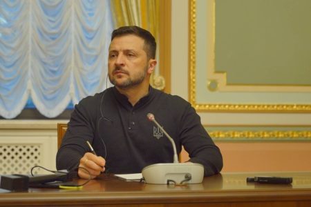 Foto colorida mostra o presidente da Ucrânia, Zelensky - Metrópoles