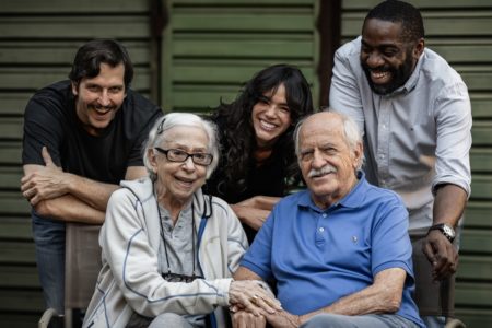 Imagem colorida do elenco de Velhos Bandidos - O que sabemos sobre filme com Fernanda Montenegro, Lázaro Ramos, Marquezine e mais